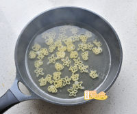 秘制经典牛排做法图解5)