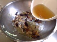 家常菜香菇烧豆腐做法图解6)