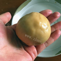 好吃的五仁玫瑰月饼做法图解14)