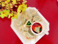美味的韭菜鸡蛋饺子