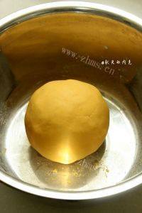 自己做的豆沙南瓜饼做法图解4)