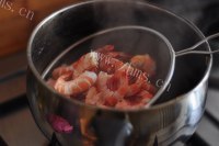 好吃的咖喱黑虎虾做法图解3)