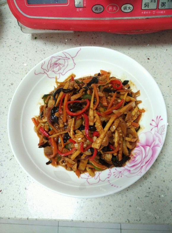 香气浓郁的鱼香肉丝