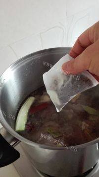 自制酱牛肉做法图解6)