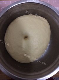 零食新作软炸麻花做法图解3)