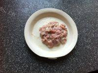 食欲满满的尖椒豆片炒肉做法图解1)