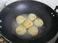 美味的门钉肉饼做法图解24)
