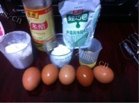 自制酸奶戚风蛋糕做法图解1)