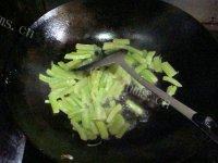 「DIY美食」腰果虾仁做法图解8)
