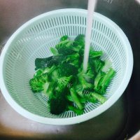 家常菜芝士焗西兰花做法图解5)