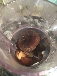 美味的干蒸鲜虾烧麦做法图解6)