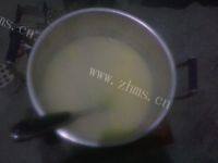 美味的玉米面红薯粥