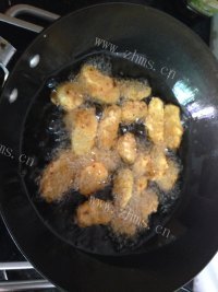 美味的酥香土豆片做法图解4)