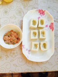 地道的客家酿豆腐做法图解3)