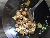 家常菜香菇炖土鸡做法图解4)