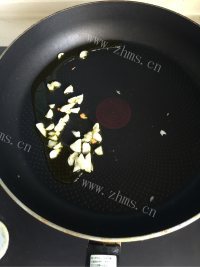 美味的海鲜焗饭做法图解1)