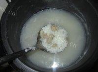 味道极佳的菠菜猪肝粥做法图解7)