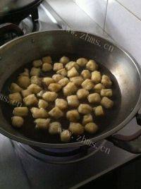 美味的咖喱牛肉粉丝汤做法图解8)