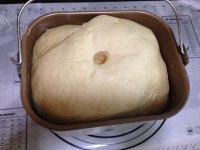 美味的猪肉生菜小笼包做法图解3)