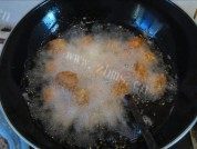 美味的油炸肉圆子做法图解6)
