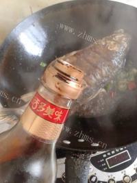 家常菜红烧鱼做法图解7)