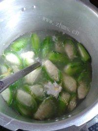 色味俱佳的丝瓜鸡蛋汤做法图解5)