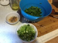 好吃的花纹猫耳朵做法图解5)