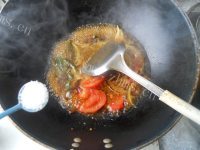 美味的鸡蛋蔬菜刀削炒面做法图解7)