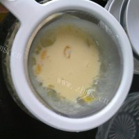 香甜奶油焦糖布丁做法图解4)