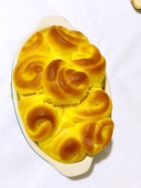 美味的金钱卷面包做法图解17)