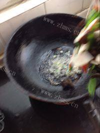 家常菜素炒荷兰豆做法图解7)