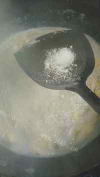 面食类金针菇木耳鸡蛋面做法图解7)