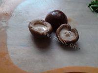 其味无穷的香菇烧豆腐做法图解2)