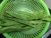 家常菜清炒刀豆做法图解1)