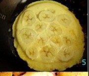 自制香蕉可丽饼做法图解4)