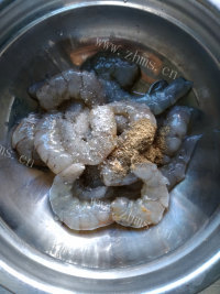 家常菜芦笋炒虾仁做法图解1)