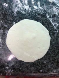 唇齿留香的香菇猪肉包做法图解7)