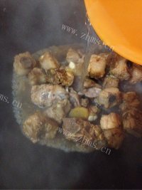 浓香海带焖排骨做法图解11)
