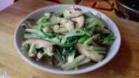 家常菜香菇炒小白菜