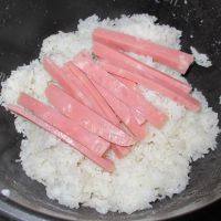 「首发」紫菜包饭做法图解2)