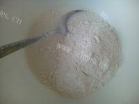 易做的葱香千层饼干做法图解2)