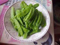 家常菜清炒豌豆片做法图解2)