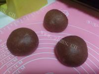 可口的双色蜜豆面包做法图解4)