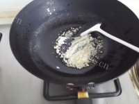 美味的蒜香南瓜做法图解5)