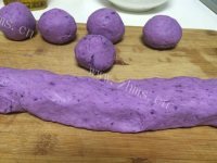 美味营养的紫薯饼做法图解4)
