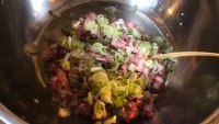 营养丰富的芹菜猪肉饺子做法图解2)