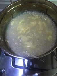 美味的酒酿圆子羹做法图解6)