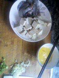 好吃的虾仁豆腐做法图解1)