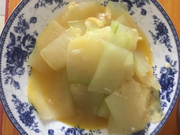 色泽鲜亮的清炒冬瓜