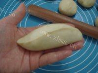 秀色可餐的芝麻饼做法图解7)